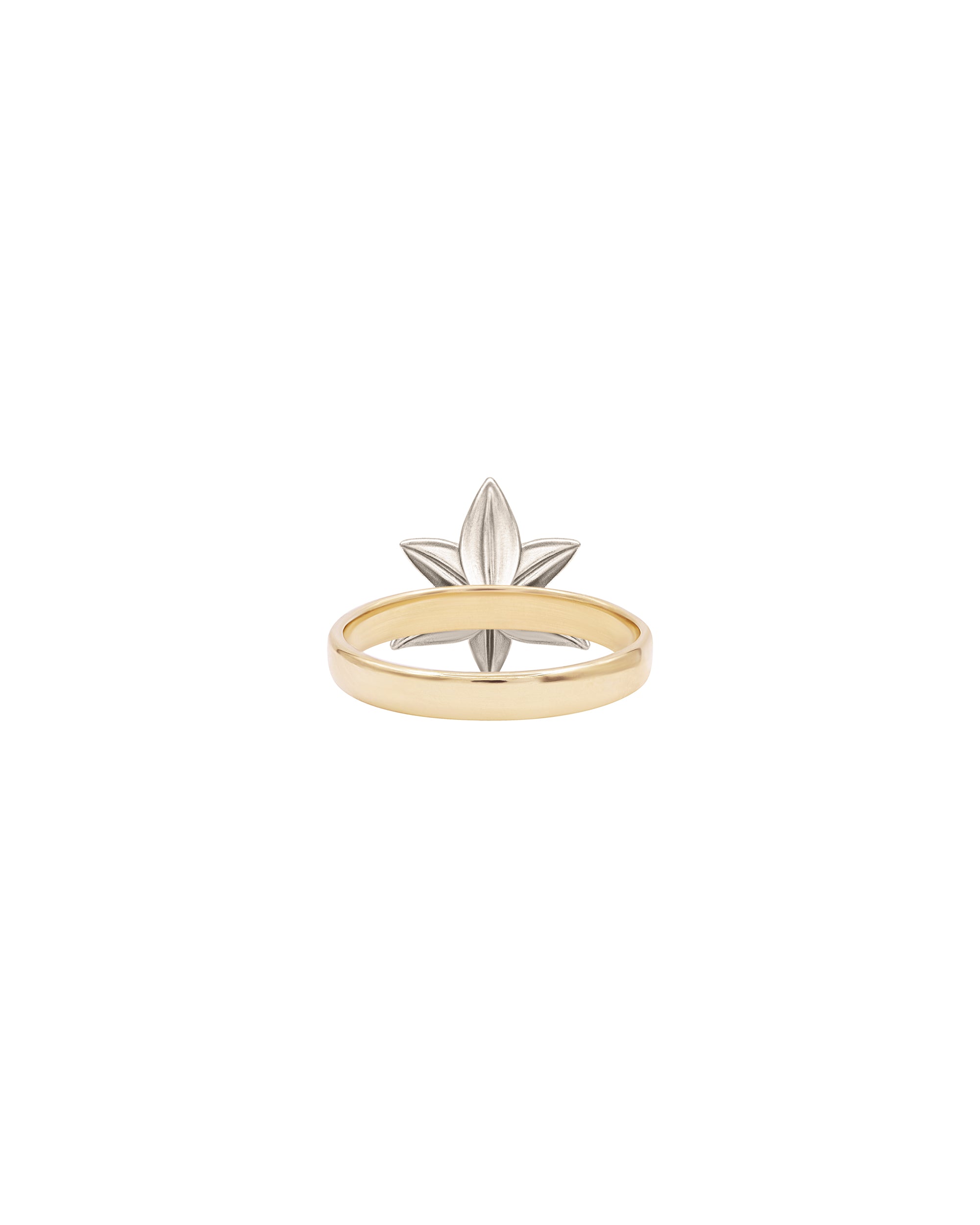 Flora Maxi Lily Ring