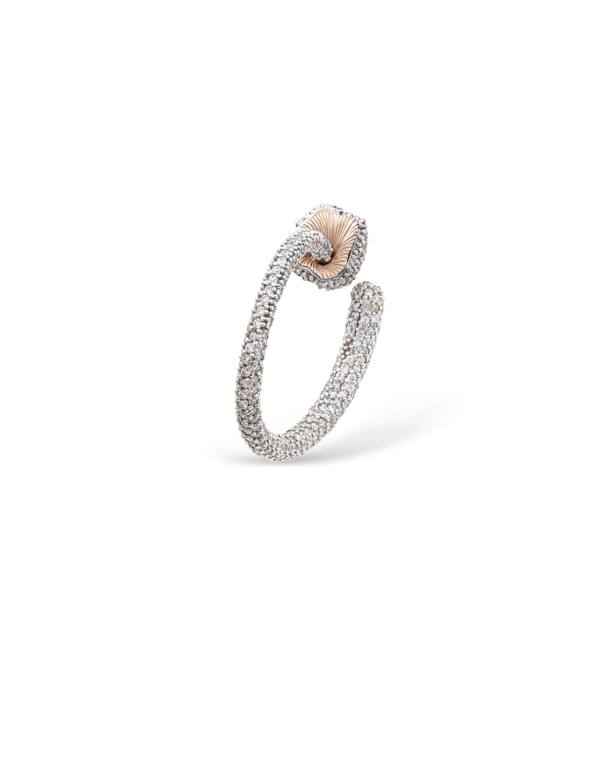 Conica 18K Gold Diamond Ring