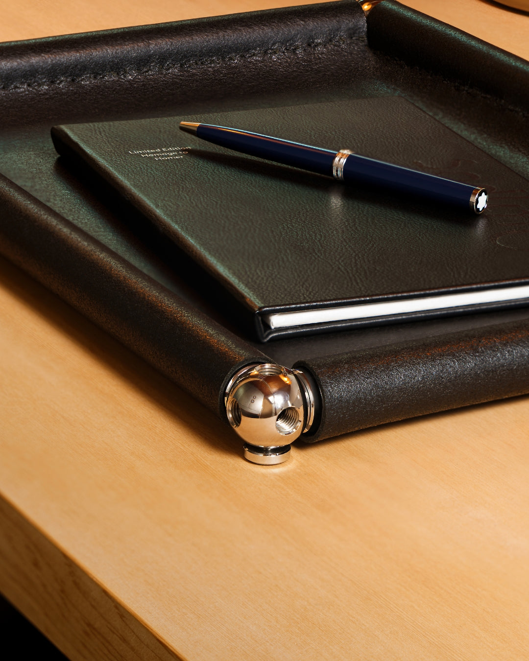 USM Valet Leather Tray Medium