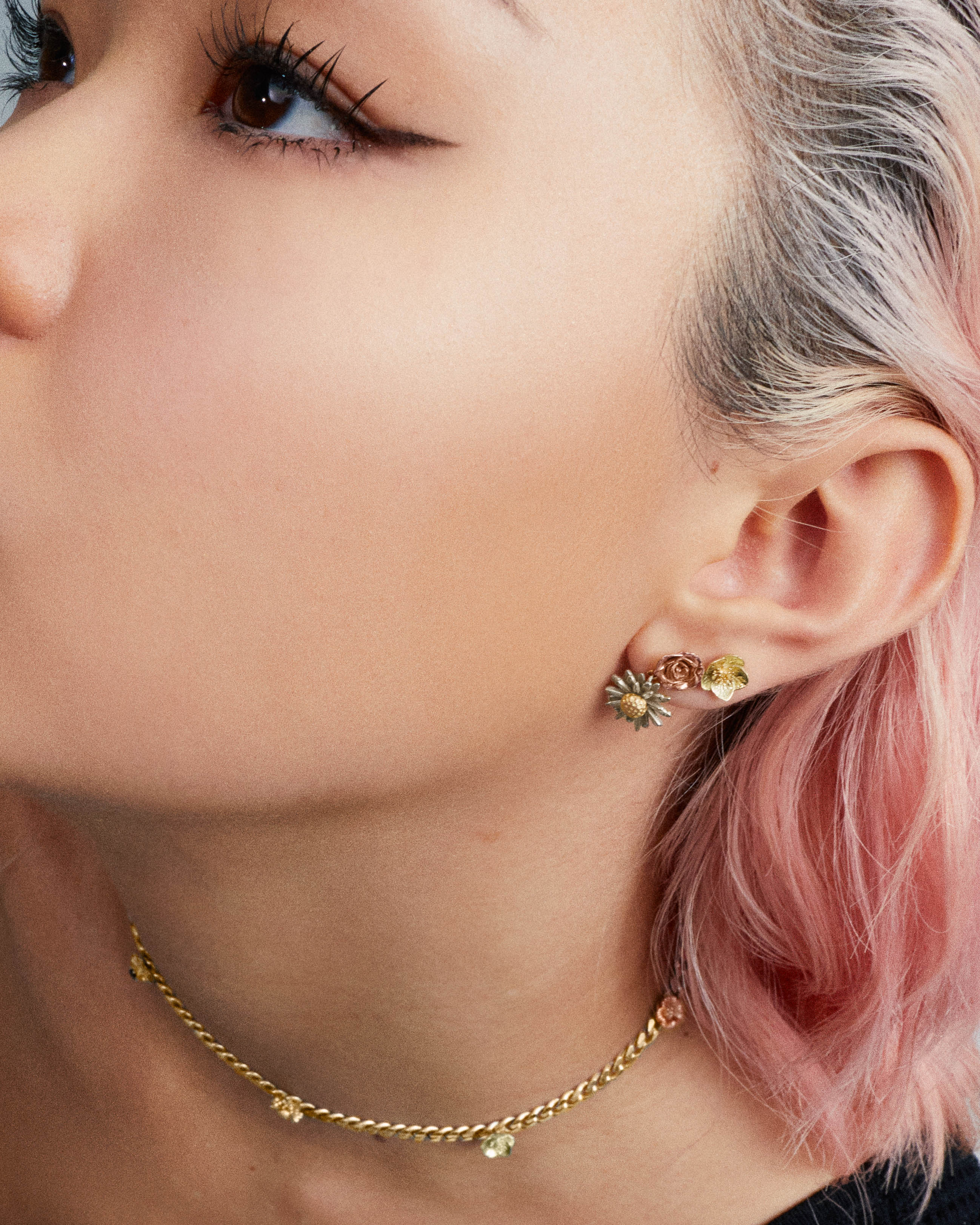 Flora Gold Drop Earrings