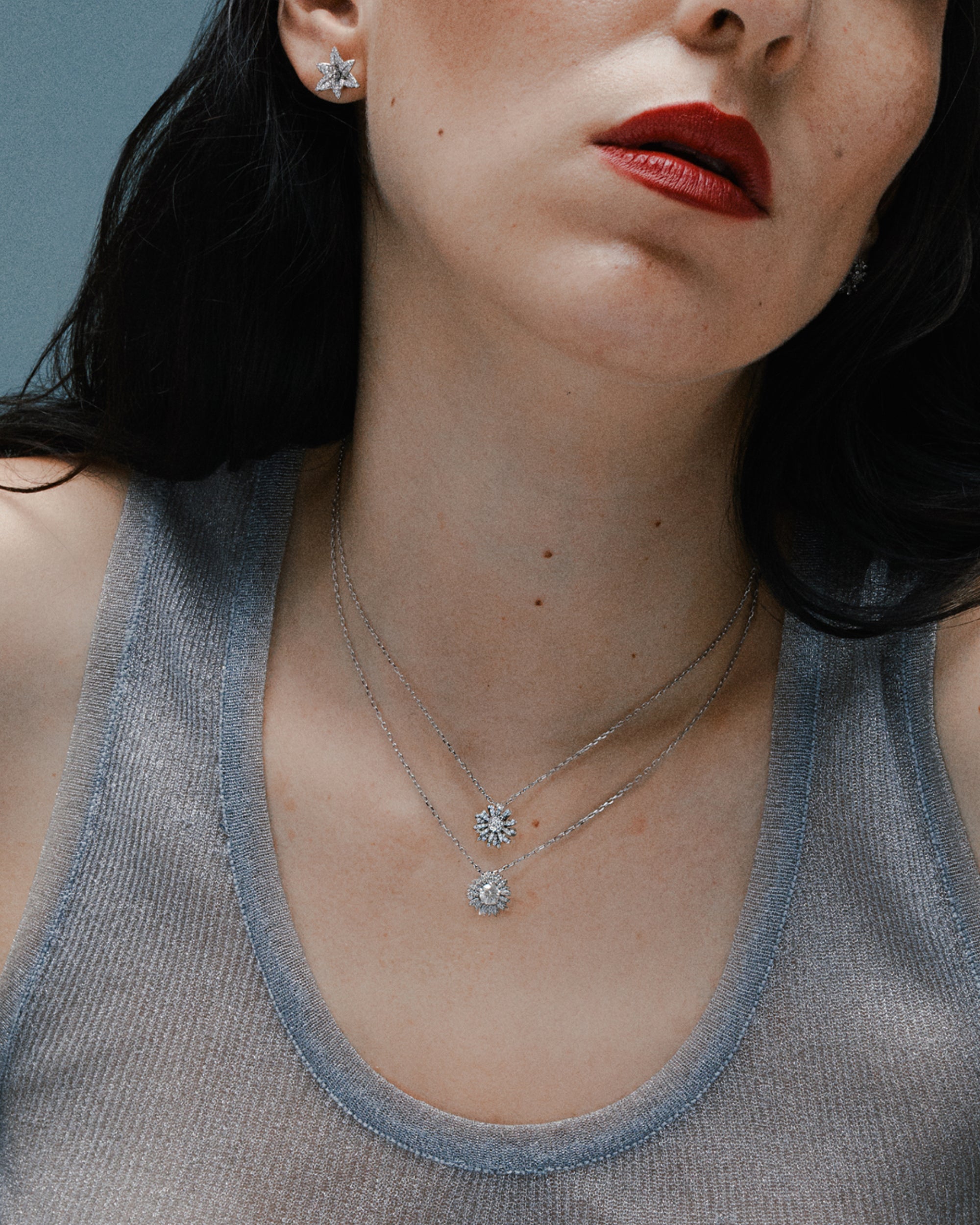 Flora Maxi Daisy Pavé Diamond White Gold Necklace
